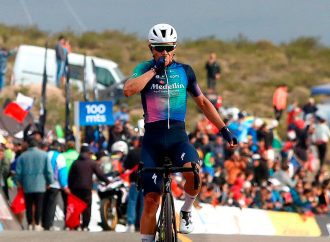 “Superman” López lidera la Vuelta a San Juan en Argentina